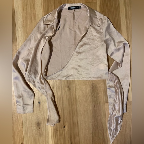 Cropped satin wrap blouse - Picture 2 of 2